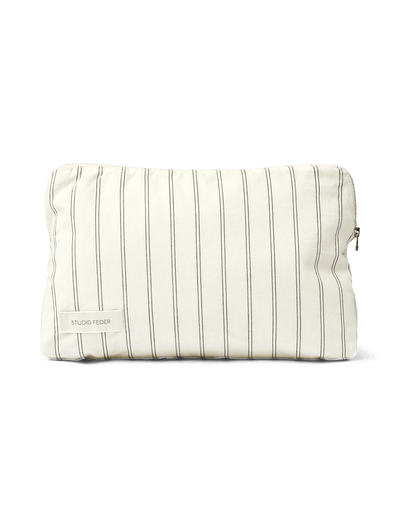 CELIA TOILETRY BAG - RIVER