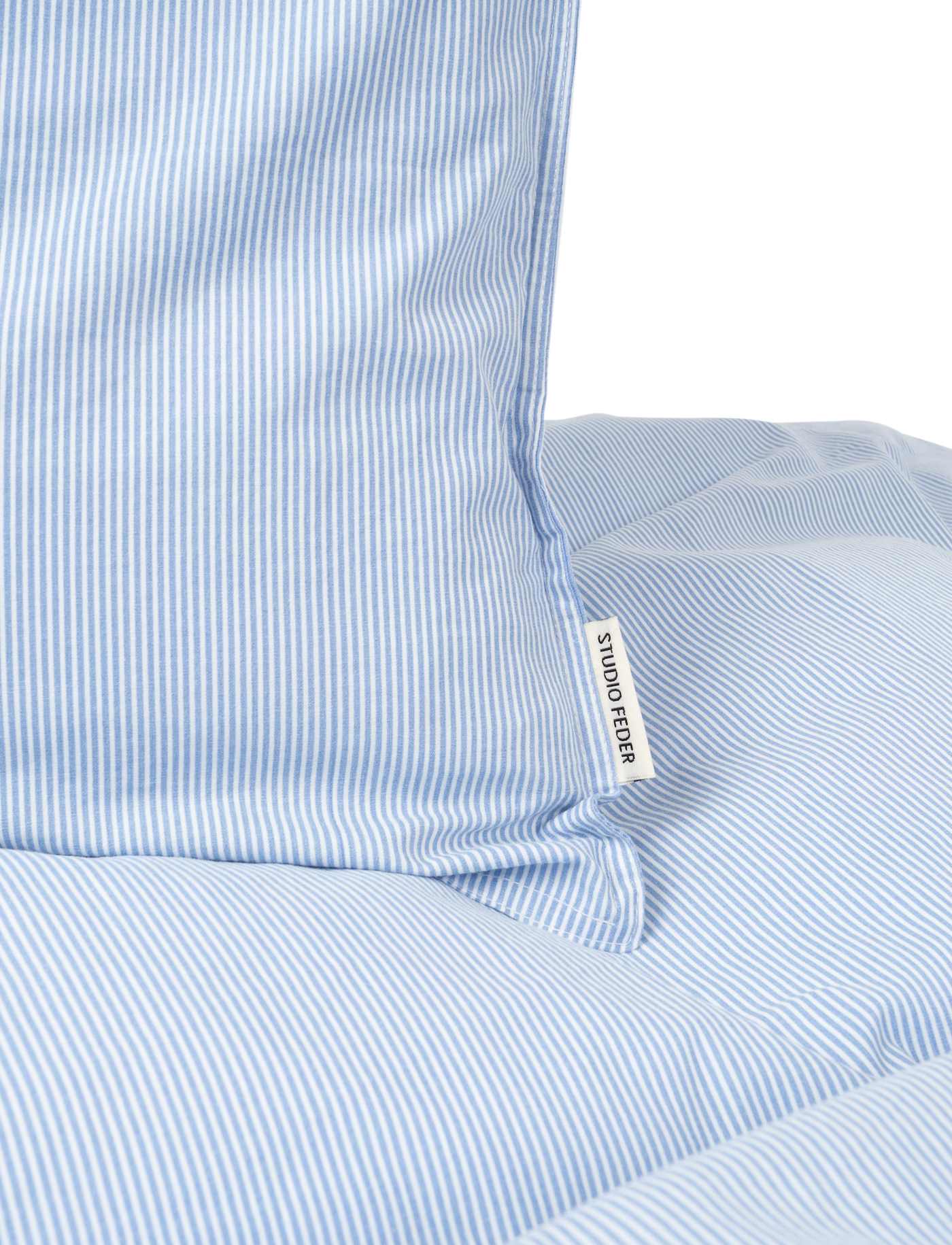 SWEDISH SIZE BEDDING - MILK STRIPE