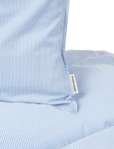 SWEDISH SIZE BEDDING - MILK STRIPE